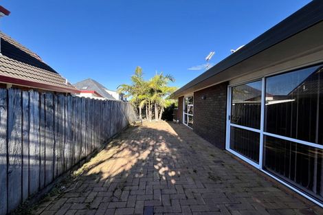 Photo of property in 2 Merino Avenue, Somerville, Auckland, 2014