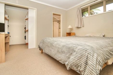 Photo of property in 42 Peel Street, Westport, 7825