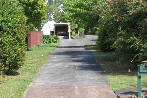 Photo of property in 36 Cliff View Drive, Green Bay, Auckland, 0604