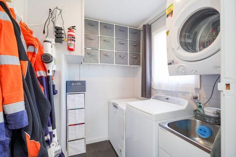 Photo of property in 230 Conyers Street, Strathern, Invercargill, 9812