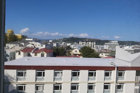 Photo of property in Ambassador Flats, 4/7 Maurice Terrace, Te Aro, Wellington, 6011