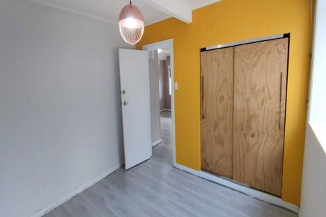 Photo of property in 4 Mills Road, Brooklyn, Wellington, 6021