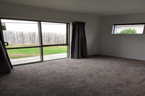 Photo of property in 2/112 Nile Road, Milford, Auckland, 0620