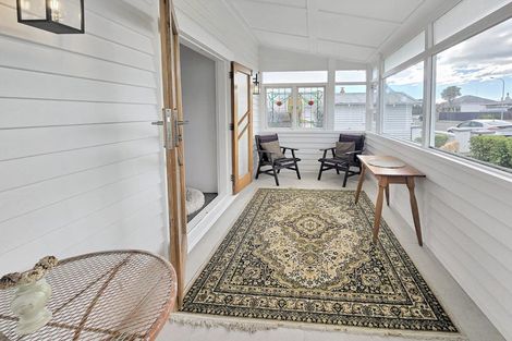 Photo of property in 98a Nelson Crescent, Napier South, Napier, 4110