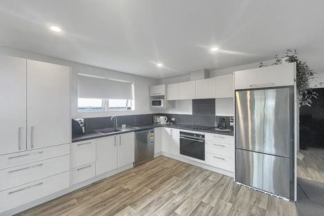 Photo of property in 185a Wainoni Road, Avondale, Christchurch, 8061