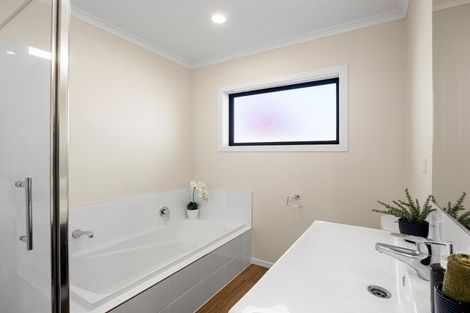 Photo of property in 63u5 Knighton Road, Hillcrest, Hamilton, 3216