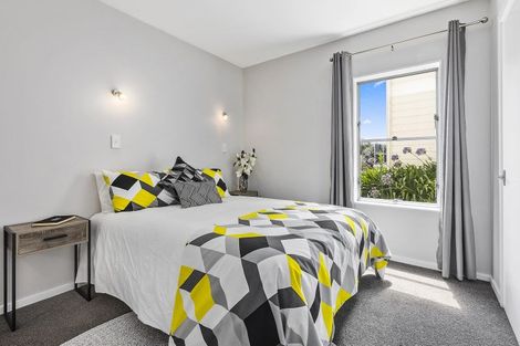 Photo of property in 161u1 Glenmore Street, Kelburn, Wellington, 6012