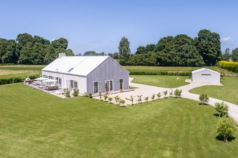 Photo of property in 194 Wood Street, Woodside, Greytown, 5794