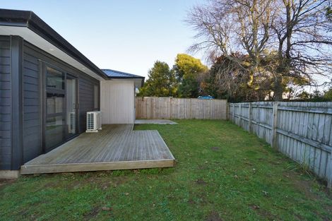 Photo of property in 59u4 Oakfield Crescent, Pukete, Hamilton, 3200