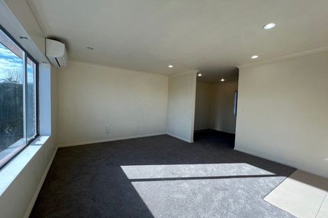 Photo of property in 10 Andrusha Place, Flat Bush, Auckland, 2019