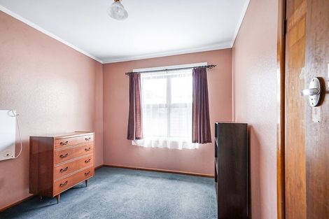 Photo of property in 37 Pollen Crescent, Melville, Hamilton, 3206