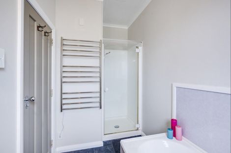 Photo of property in 14 Barker Road, Marewa, Napier, 4110