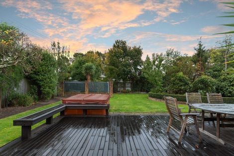Photo of property in 91 Opawa Road, Opawa, Christchurch, 8023