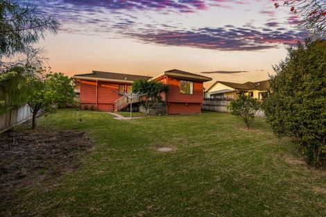 Photo of property in 101 West Harbour Drive, West Harbour, Auckland, 0618