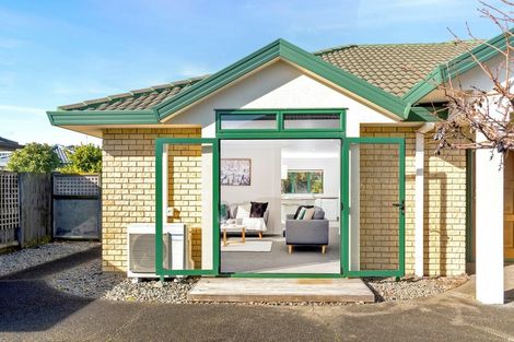 Photo of property in 73 Denny Hulme Drive, Mount Maunganui, 3116