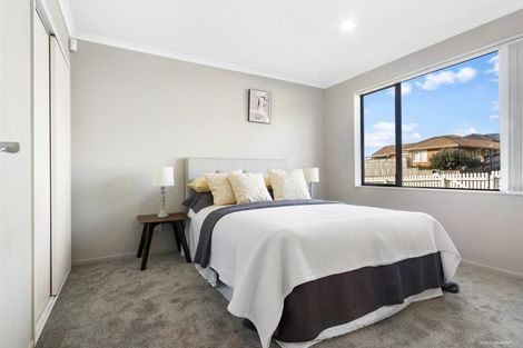 Photo of property in 1 Northridge Terrace, Massey, Auckland, 0614