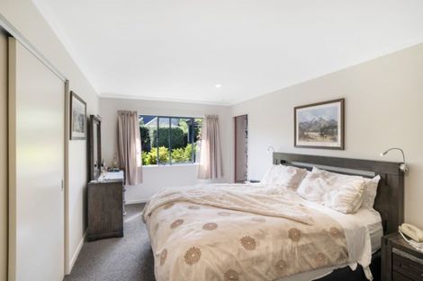 Photo of property in 86 Meadowstone Drive, Wanaka, 9305