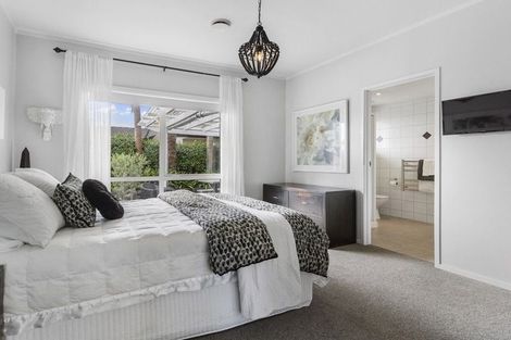 Photo of property in 9 Culver Terrace, Howick, Auckland, 2014