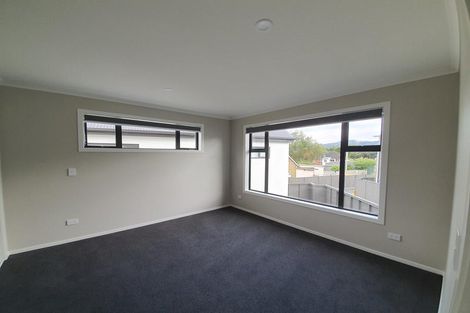 Photo of property in 6d Te Whiti Grove, Waterloo, Lower Hutt, 5011