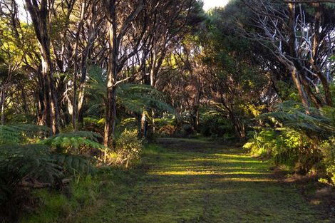 Photo of property in 886 Purerua Road, Te Ti Mangonui, Kerikeri, 0294