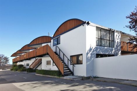 Photo of property in 4/136 Holly Road, St Albans, Christchurch, 8014