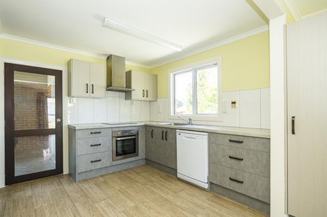Photo of property in 8 Mckenzie Street, Geraldine, 7930
