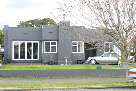 Photo of property in 4 Mckenzie Avenue, Marewa, Napier, 4110