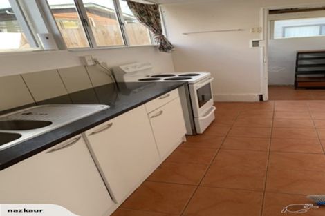 Photo of property in 66 Lynwood Road, New Lynn, Auckland, 0600