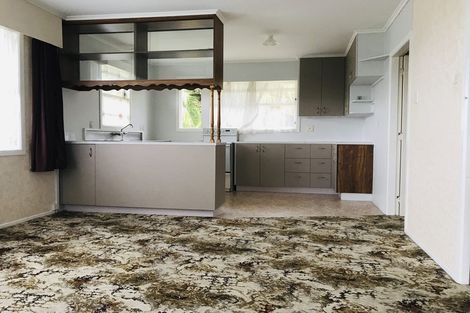 Photo of property in 42 Mcfarlane Street, Oakura, 4314