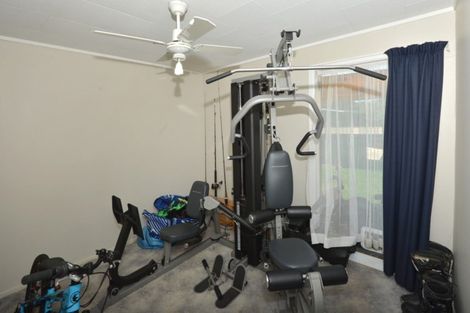 Photo of property in 28 Manaia View Road, One Tree Point, 0118
