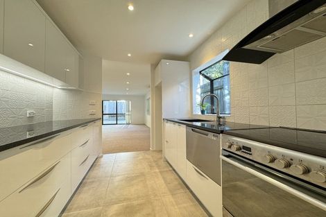 Photo of property in 64f3 Kaikoura Street, Maupuia, Wellington, 6022