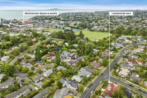 Photo of property in 103 Stapleford Crescent, Browns Bay, Auckland, 0630