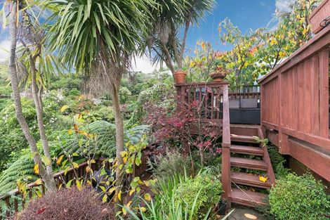 Photo of property in 105 Mortimer Terrace, Brooklyn, Wellington, 6021