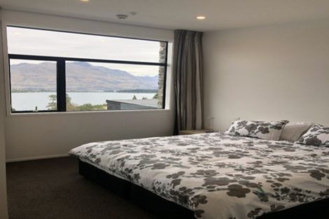 Photo of property in 8 Highlands Close, Queenstown, 9300