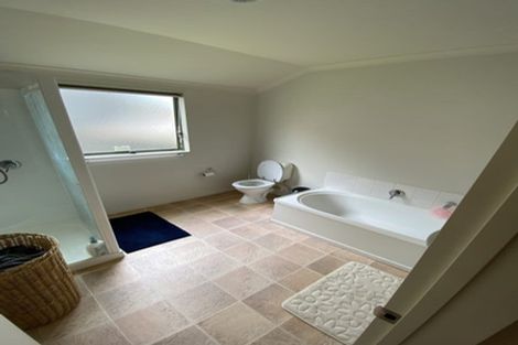 Photo of property in 26 Hewlett Road, Massey, Auckland, 0614