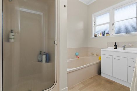 Photo of property in 1 Philip Street, Beerescourt, Hamilton, 3200