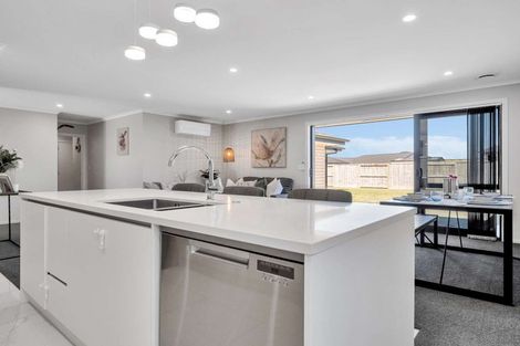 Photo of property in 11 Kimbrae Drive, Rototuna North, Hamilton, 3210