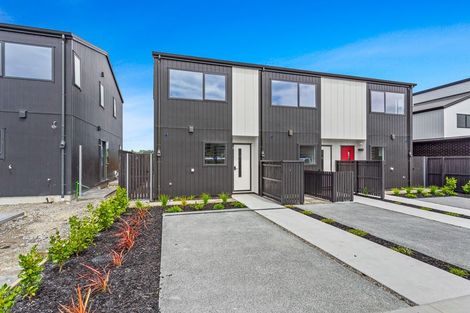 Photo of property in 48 Huri Street, Mangere Bridge, Auckland, 2022