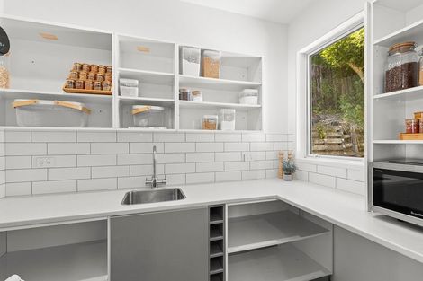 Photo of property in 107 Fulford Street, New Plymouth, 4310