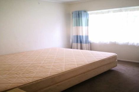 Photo of property in 2/7 Hamilton Place, Glenfield, Auckland, 0629