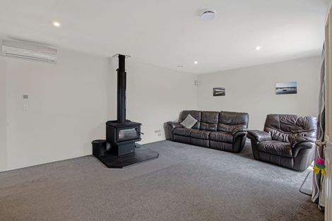 Photo of property in 21 Campion Place, Rolleston, 7614