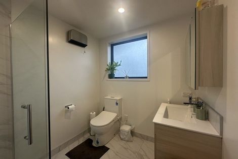 Photo of property in 7/170 Don Buck Road, Massey, Auckland, 0614