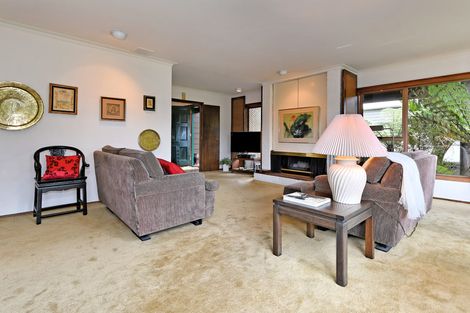 Photo of property in 11 Paturoa Road, Titirangi, Auckland, 0604