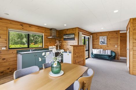 Photo of property in 130 Renown Road, Raumati South, Paraparaumu, 5032