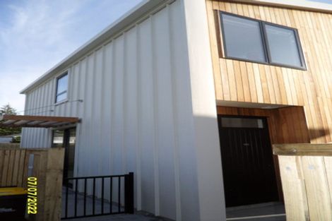Photo of property in 16 Inglis Street, Seatoun, Wellington, 6022