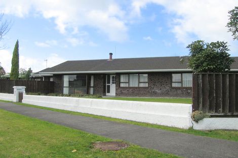 Photo of property in 1 Fiona Crescent, Feilding, 4702