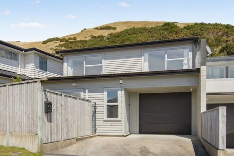 Photo of property in 19a Comber Place, Johnsonville, Wellington, 6037