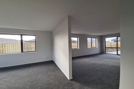 Photo of property in 10 Lomu Way, Rolleston, 7615