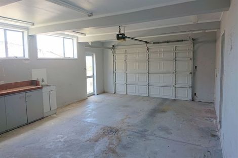 Photo of property in 20 City View Terrace, Birkenhead, Auckland, 0626