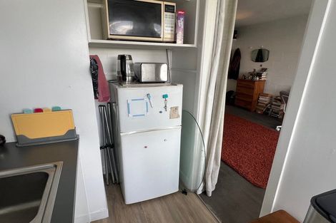 Photo of property in Churchill Flats, 213 The Terrace, Wellington Central, Wellington, 6011